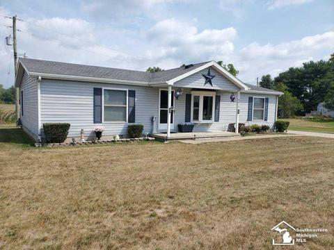4612 Stadler, Monroe, MI 48162 photo 1