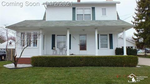 8917 Lewis, Temperance, MI 48182 photo 1