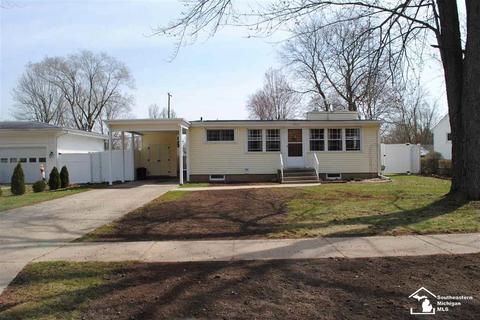 712 Ternes Rd, Tecumseh, MI 49286 photo 1