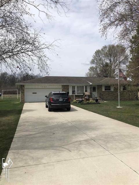 10453 Doty, Maybee, MI 48159 photo 1