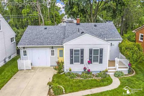 838 Jerome, Monroe, MI 48162 photo 1