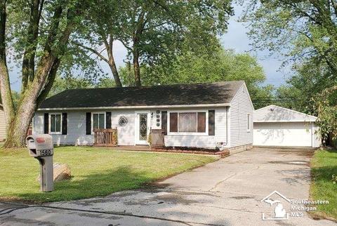 1560 Sunset, Monroe, MI 48162 photo 1