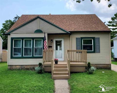 716 E 9th St, Monroe, MI 48161 photo 1
