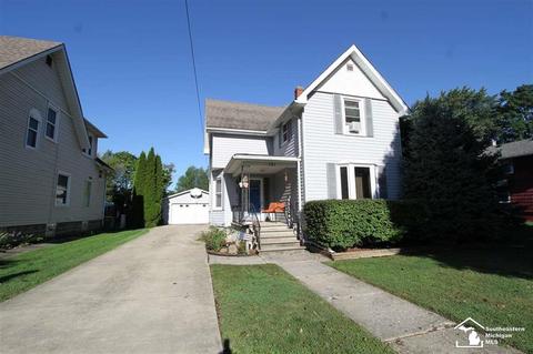 151 Godfroy, Monroe, MI 48162 photo 1