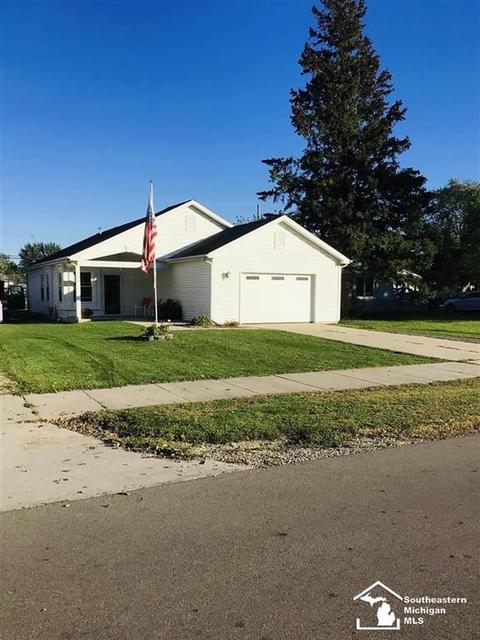 711 Patterson Dr, Monroe, MI 48161 photo 1