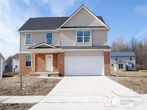 2090 Monohan Dr, Monroe, MI 48162 photo 1