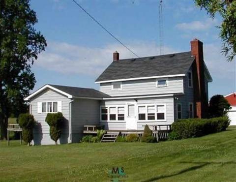 5444 Mills Rd, Deckerville, MI 48427 photo 1