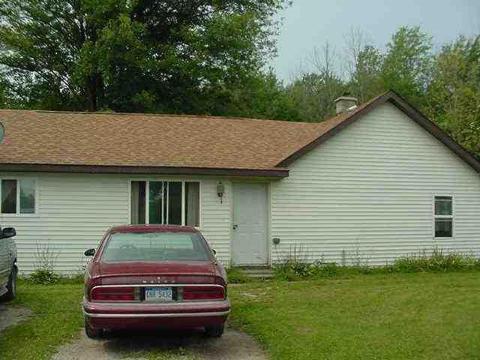 978 Richman, Saint Clair, MI 48079 photo 1
