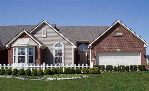 1355 Gloucester Ct, Commerce, MI 48390 photo 1