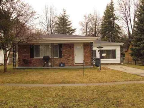 476 Dixie Blvd, Algonac, MI 48001 photo 1