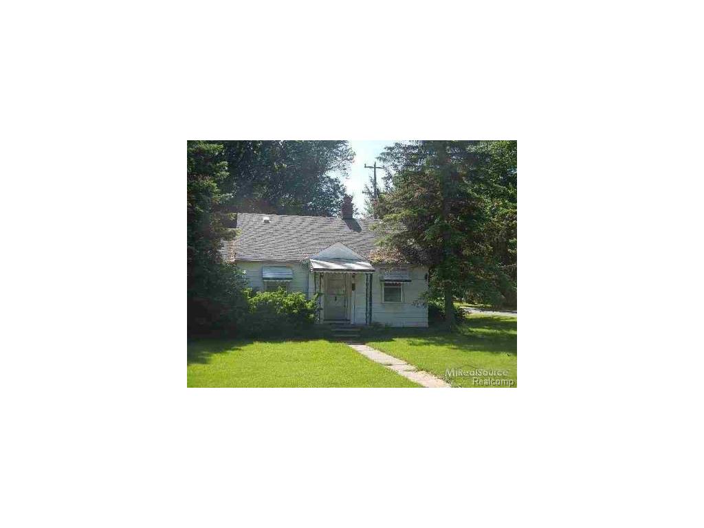 702 Market, Algonac, MI 48001 photo 1