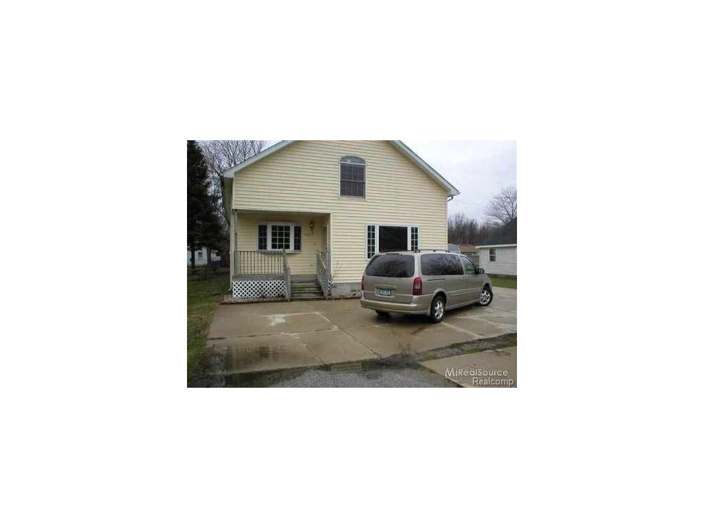 951 Columbia, Algonac, MI 48001 photo 1