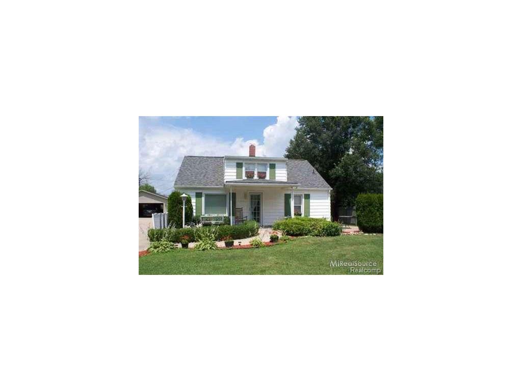 1500 Clinton, Saint Clair, MI 48079 photo 1