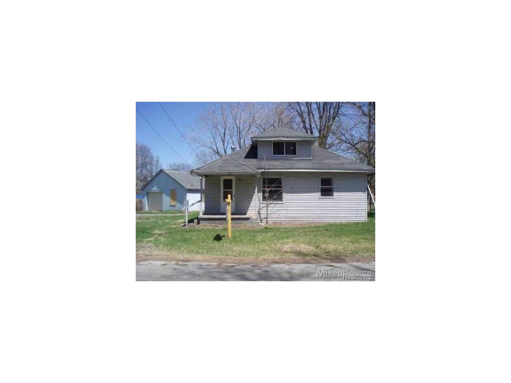 1002 Mill St, Algonac, MI 48001 photo 1