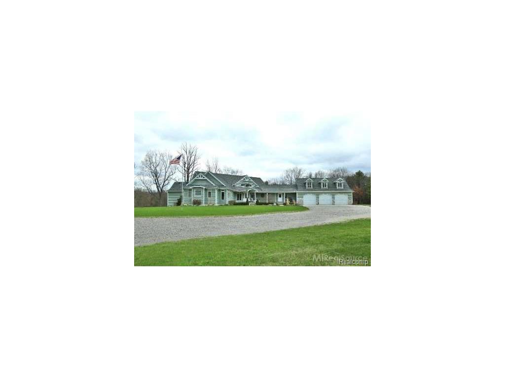5534 Vine Rd, Saint Clair, MI 48079 photo 1
