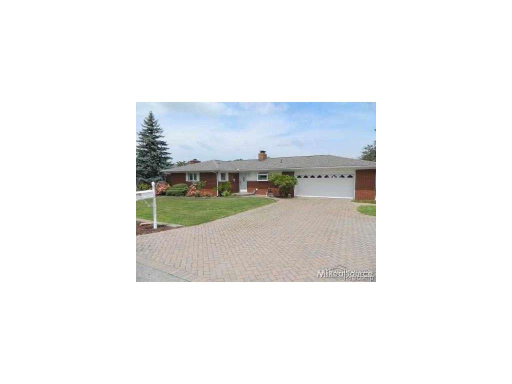 7224 Cardinal, Algonac, MI 48001 photo 1