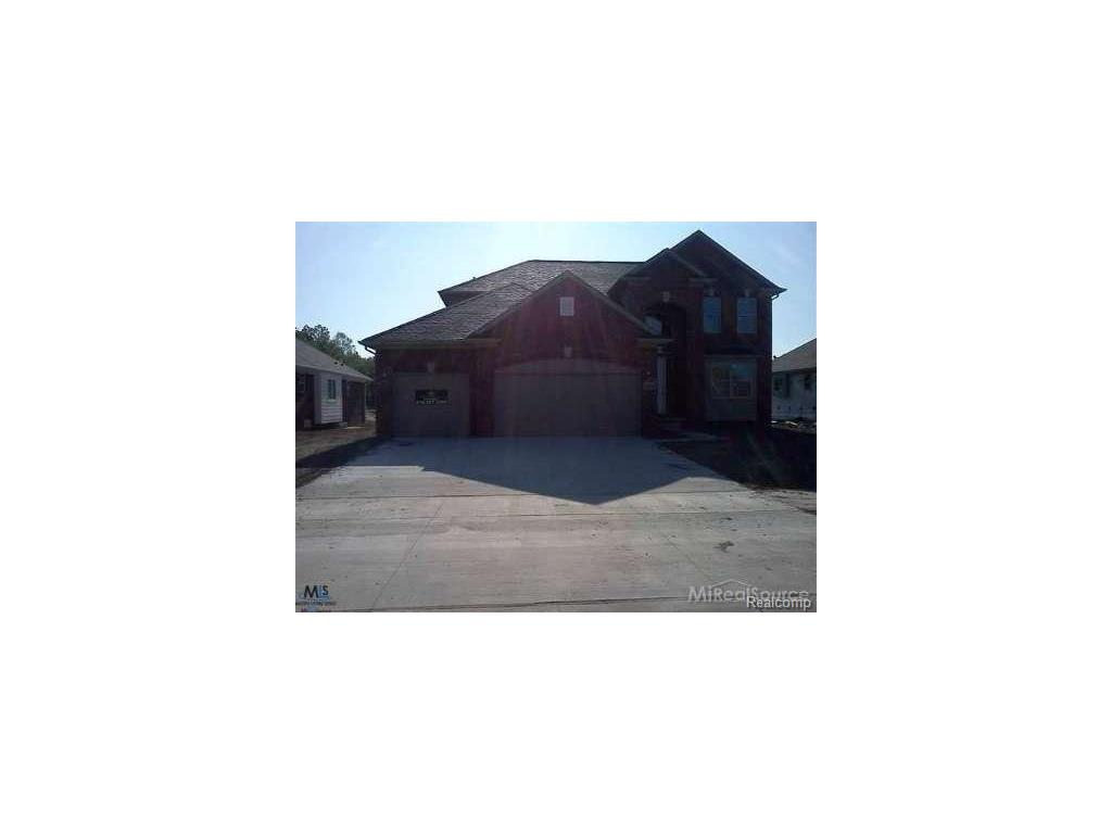 19505 Springbrook Dr, Macomb, MI 48044 photo 1