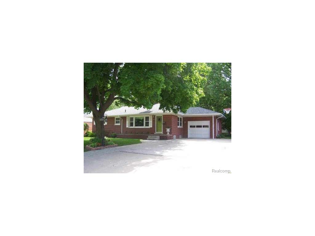 1010 N Sixth St, Saint Clair, MI 48079 photo 1