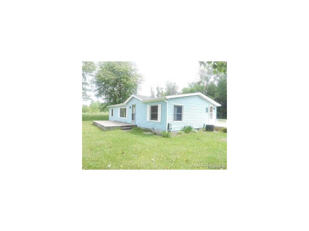 9551 Folkert Rd, Algonac, MI 48001 photo 1
