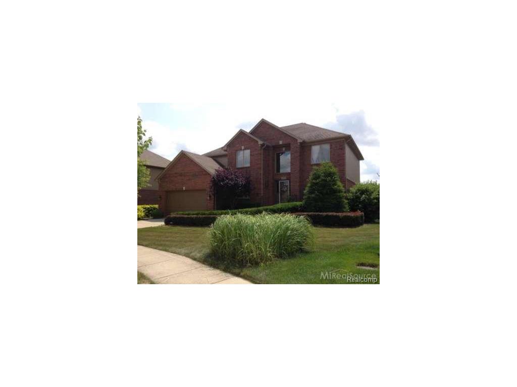 17174 Augusta Dr, Macomb, MI 48042 photo 1