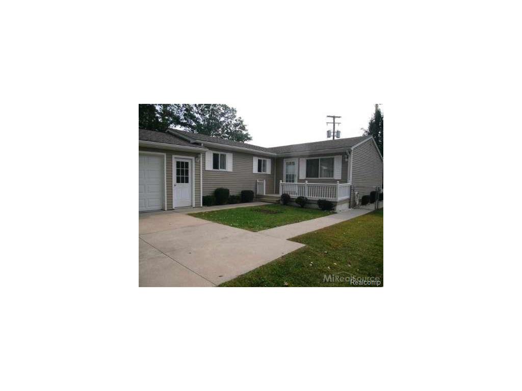 473 Dixie Blvd, Algonac, MI 48001 photo 1