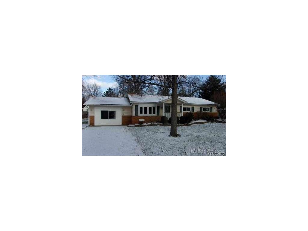 9173 Field Rd, Algonac, MI 48001 photo 1