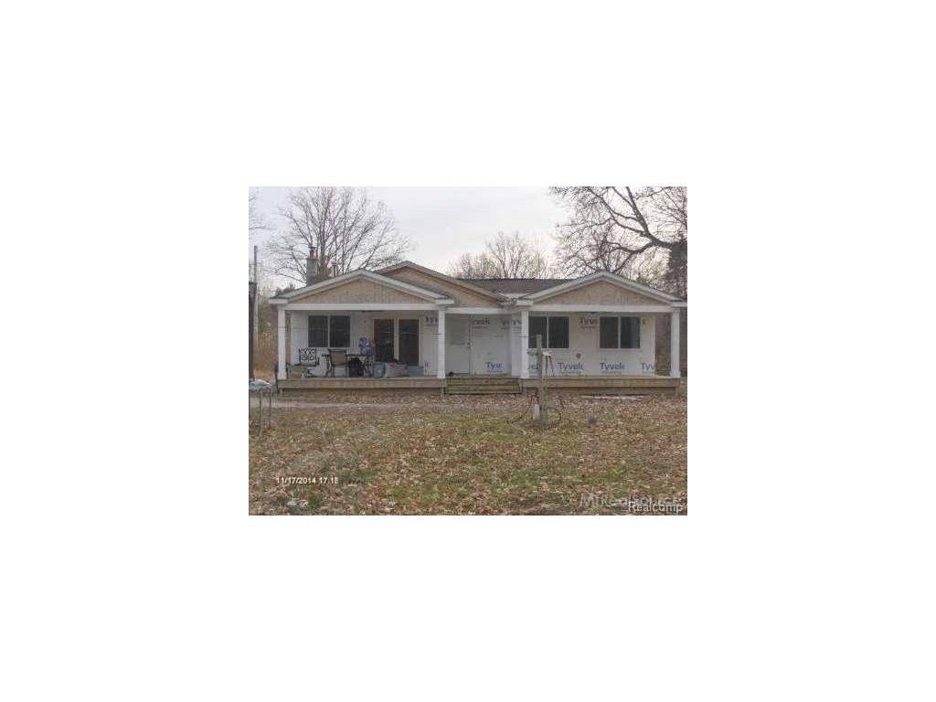 5876 Gratiot, Saint Clair, MI 48079 photo 1