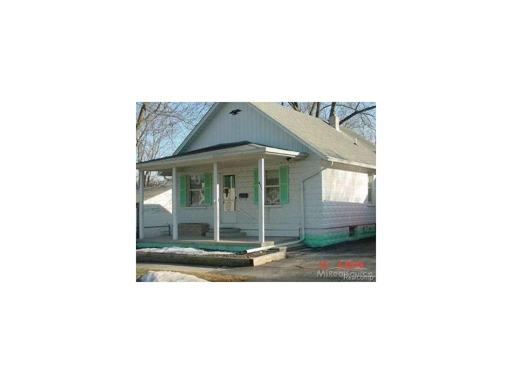 811 Witherell, Saint Clair, MI 48079 photo 1