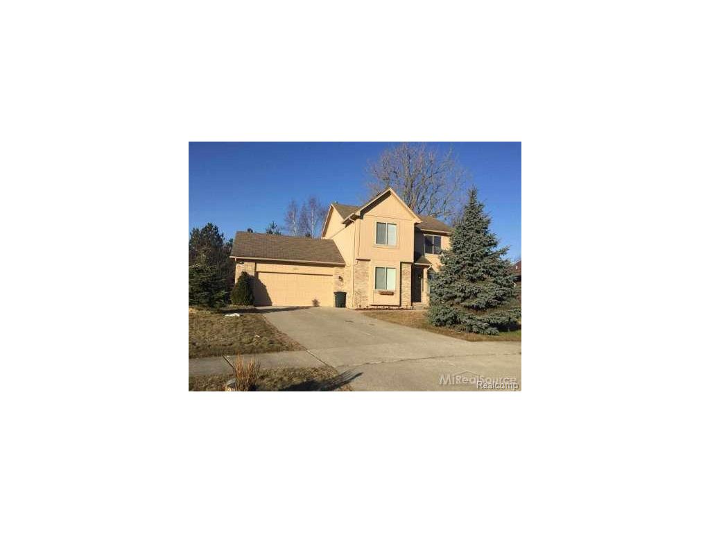 29874 Sugar Creek Dr, New Baltimore, MI 48047 photo 1