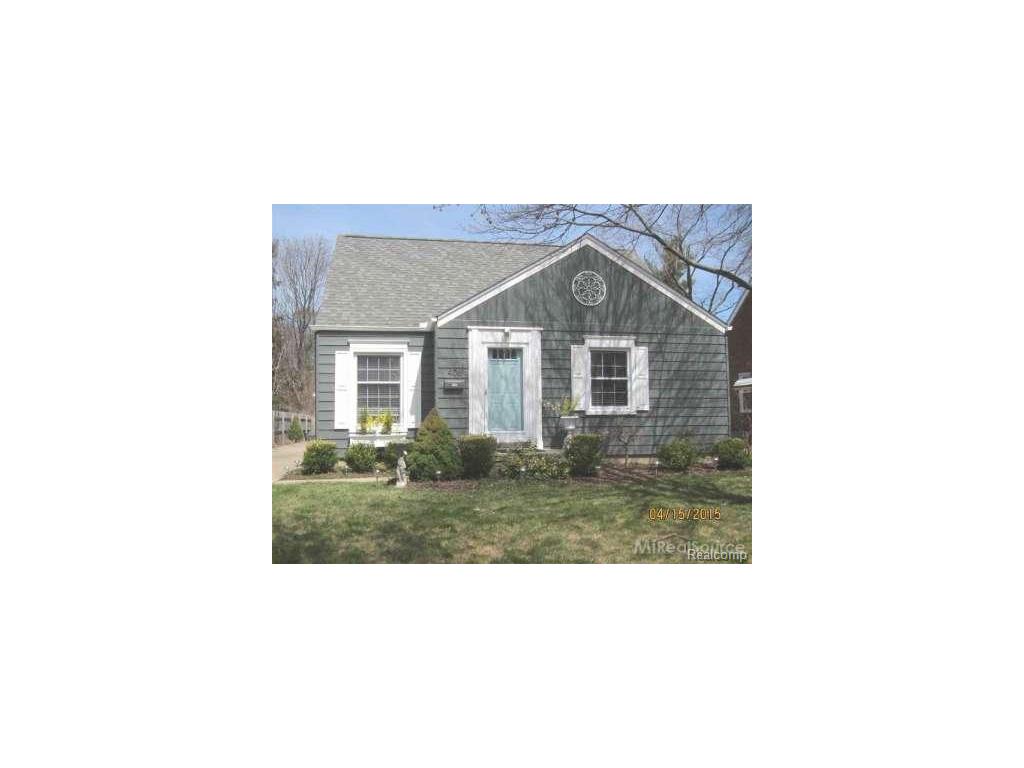 406 Aqua Ct, Royal Oak, MI 48073 photo 1