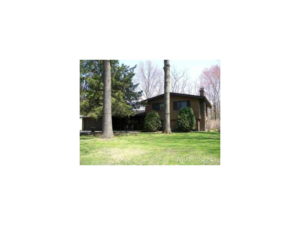 9061 Peters Rd, Algonac, MI 48001 photo 1