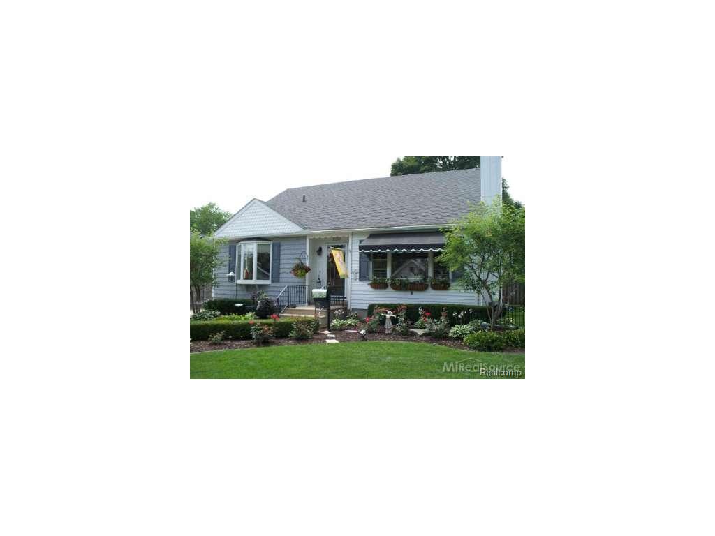 220 S Ninth, Saint Clair, MI 48079 photo 1