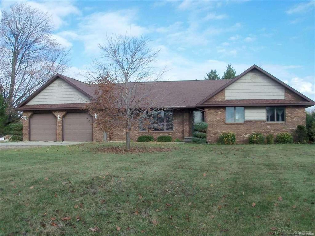 4747 Downington Rd, Deckerville, MI 48427 photo 1