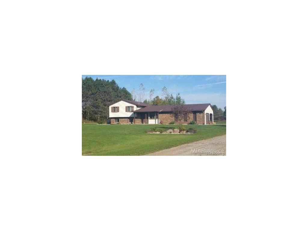 14888 Sullivan, Capac, MI 48014 photo 1