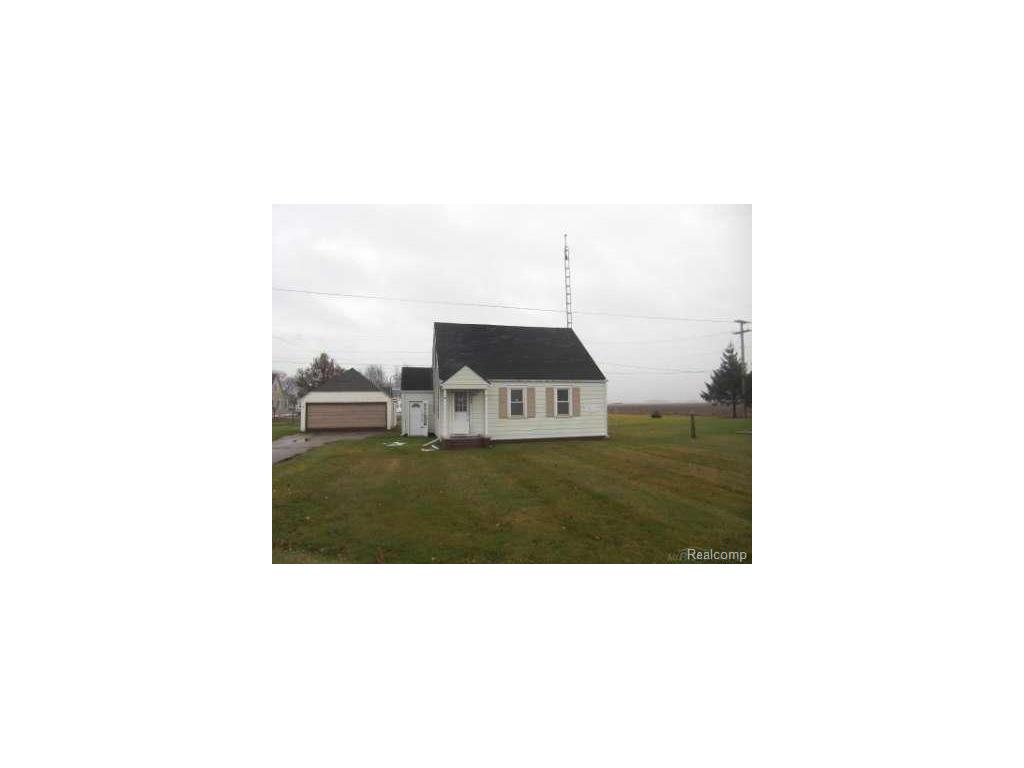 7044 E Atwater Rd, Ruth, MI 48470 photo 1