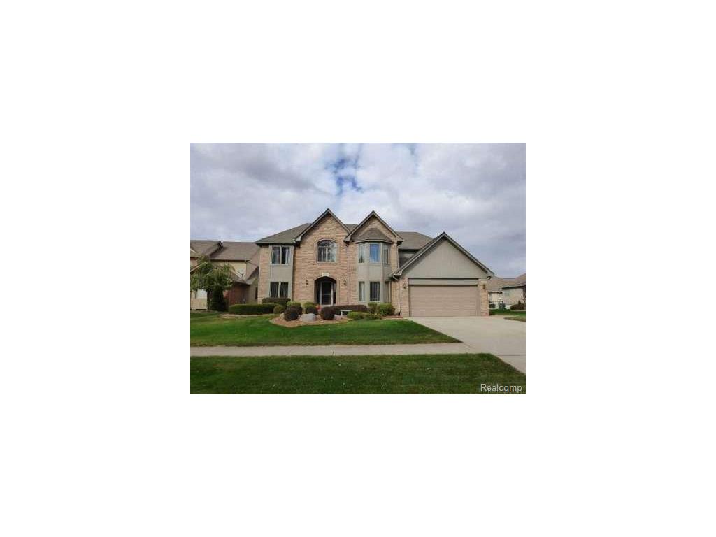 19361 Lamplighter Trl, Macomb, MI 48044 photo 1