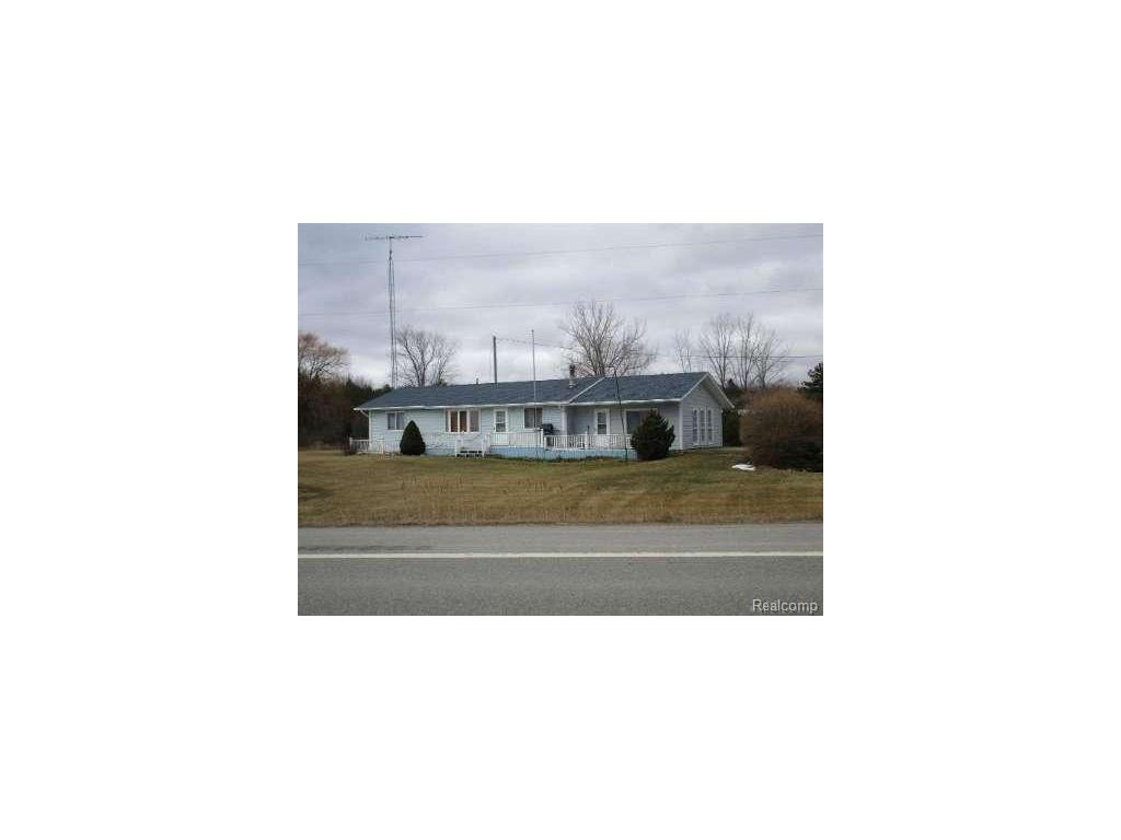5998 Mills Rd, Deckerville, MI 48427 photo 1