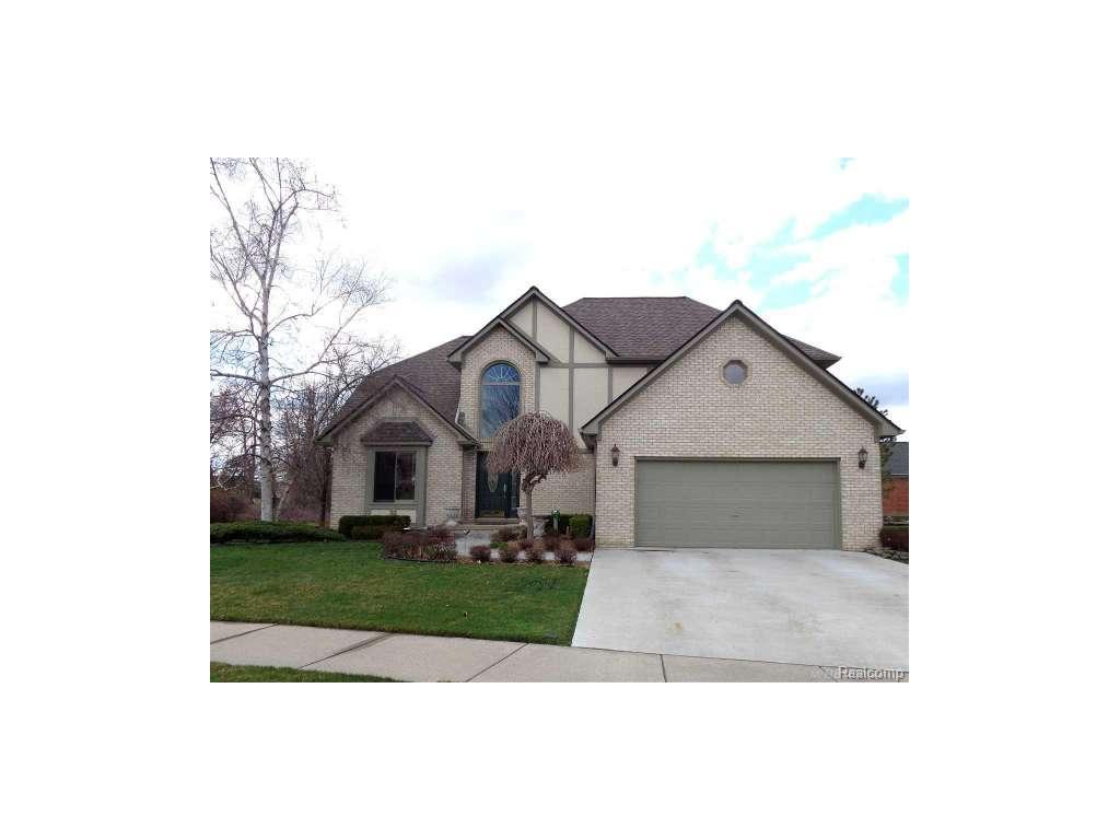 33693 Pineview, Fraser, MI 48026 photo 1