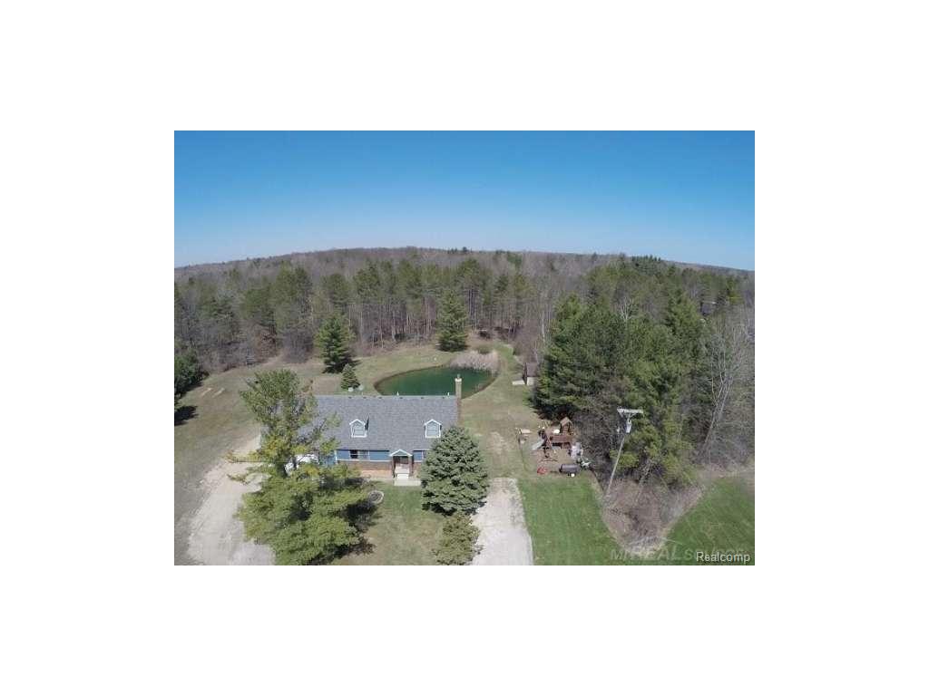 5046 Davis, Saint Clair, MI 48079 photo 1