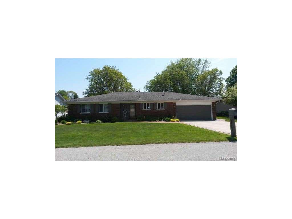 7315 Flamingo, Algonac, MI 48001 photo 1