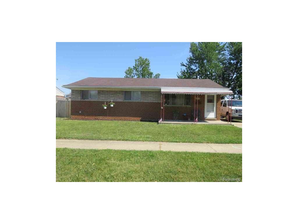 17559 Moors, Fraser, MI 48026 photo 1