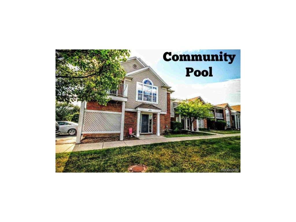 45823 Heather Rdg, Macomb, MI 48044 photo 1