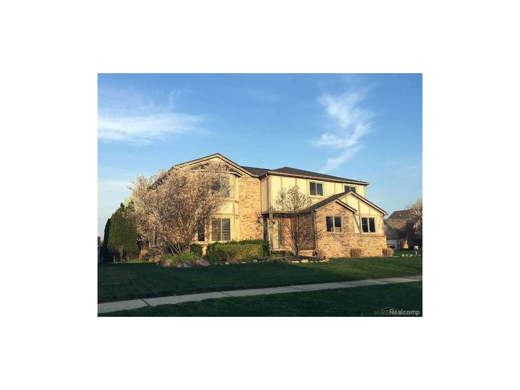 48338 Declaration Dr, Macomb, MI 48044 photo 1