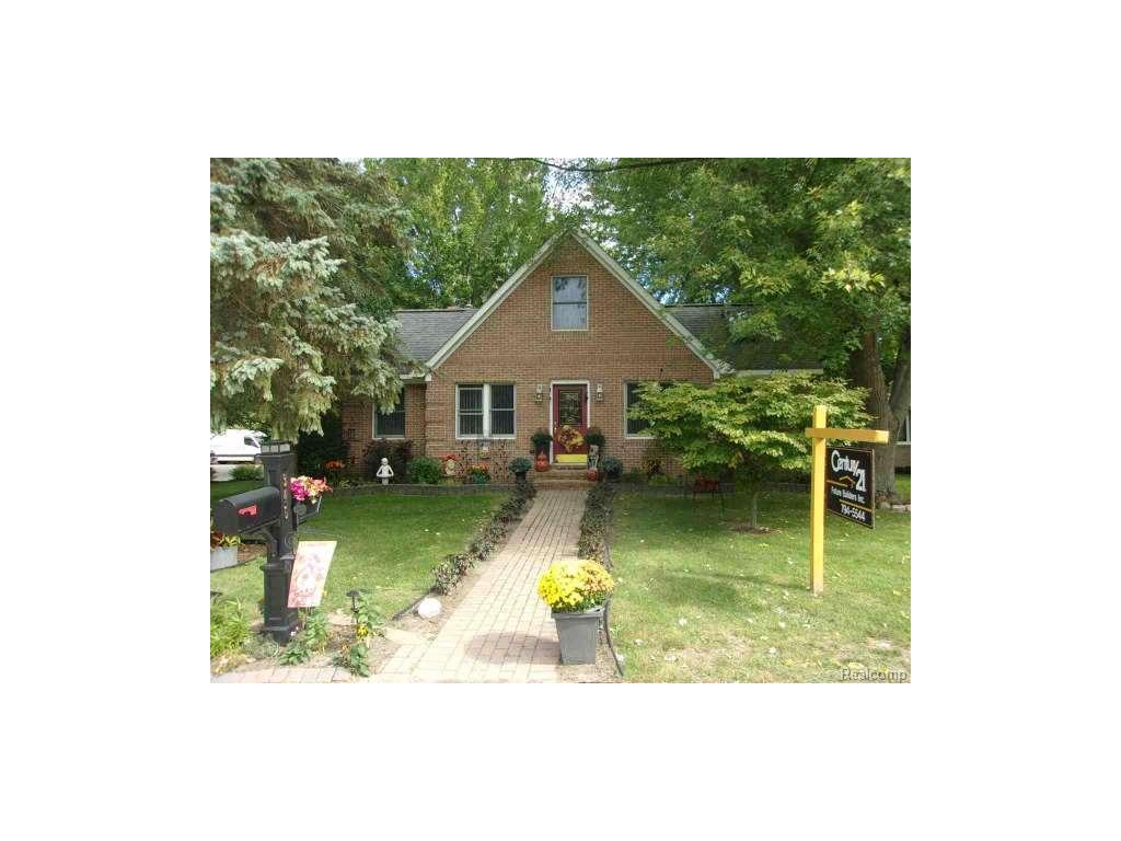346 Virginia, Algonac, MI 48001 photo 1