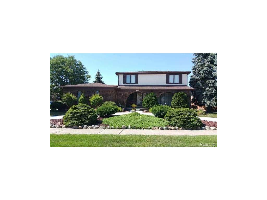 47139 Blueridge, Macomb, MI 48044 photo 1