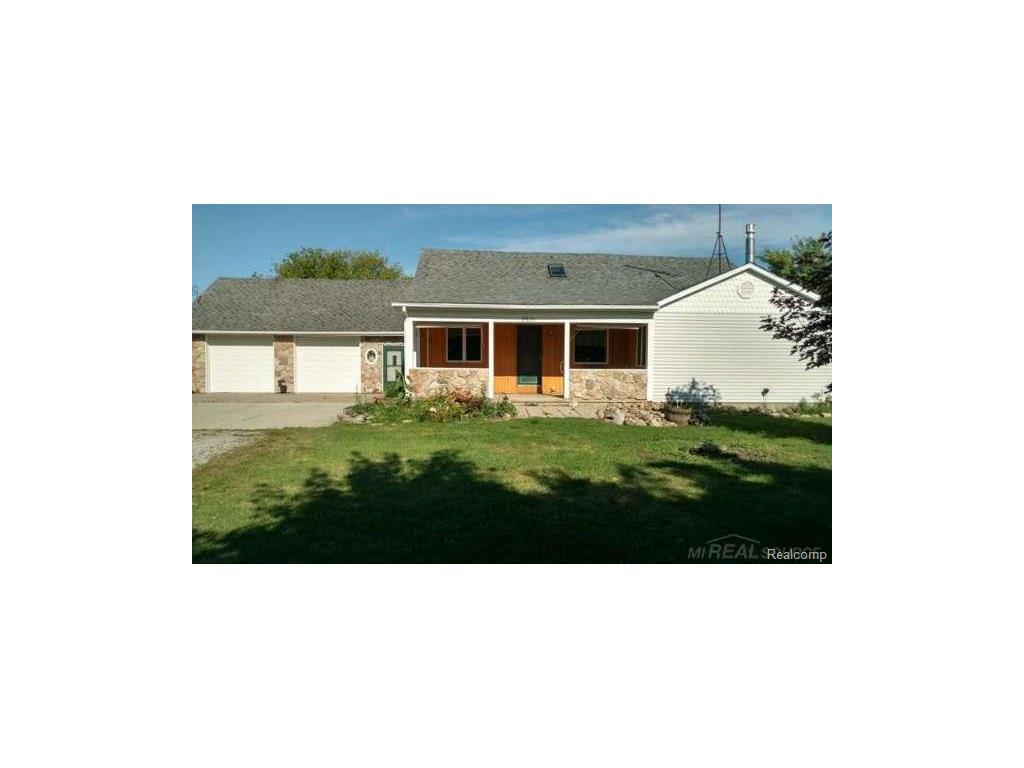 8621 Wildcat Rd, Jeddo, MI 48032 photo 1