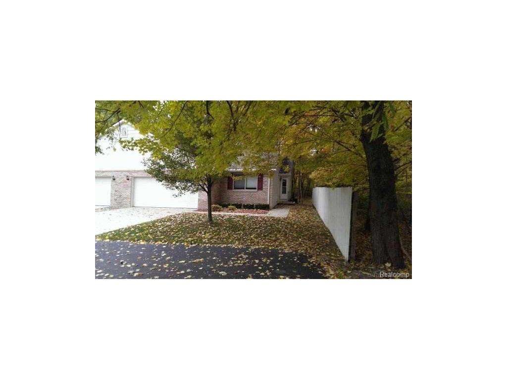 9618 Nook, Algonac, MI 48001 photo 1