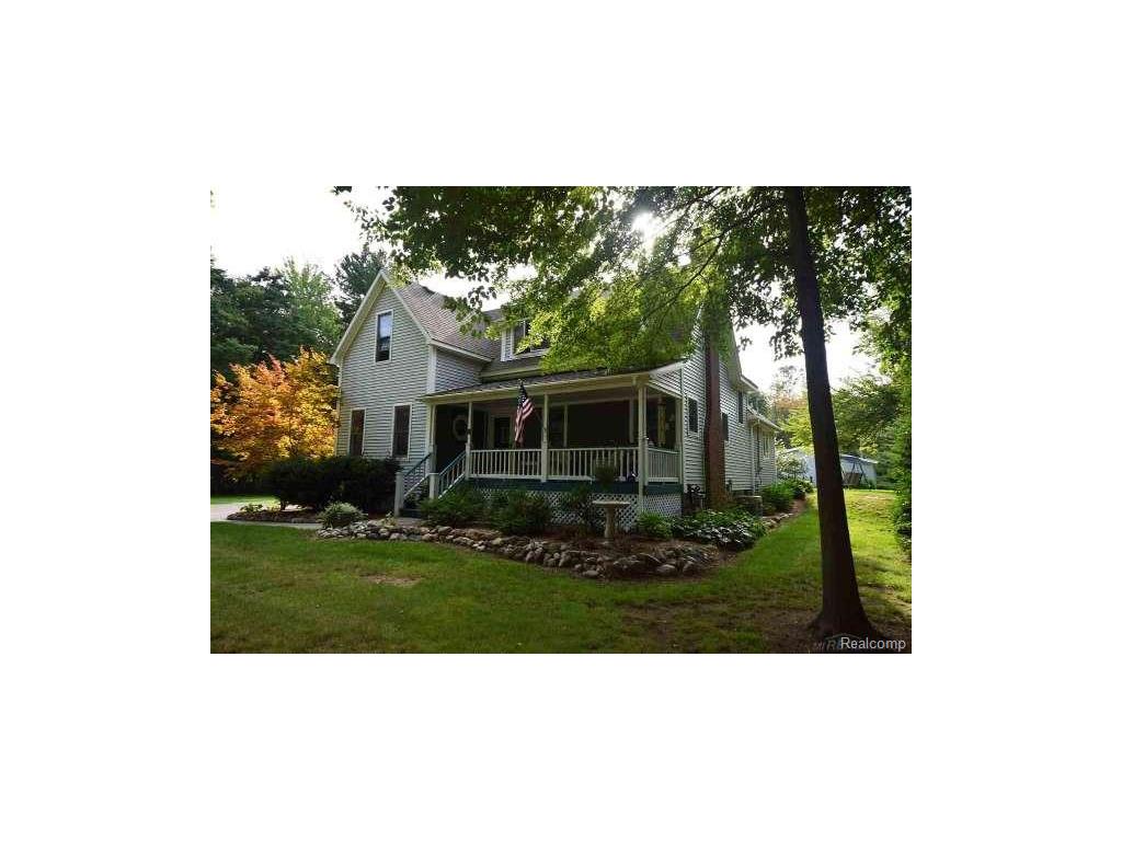 8870 Field, Algonac, MI 48001 photo 1