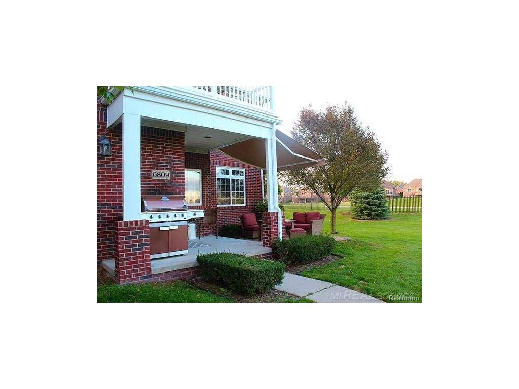6809 Boulder Pointe, Washington, MI 48094 photo 1