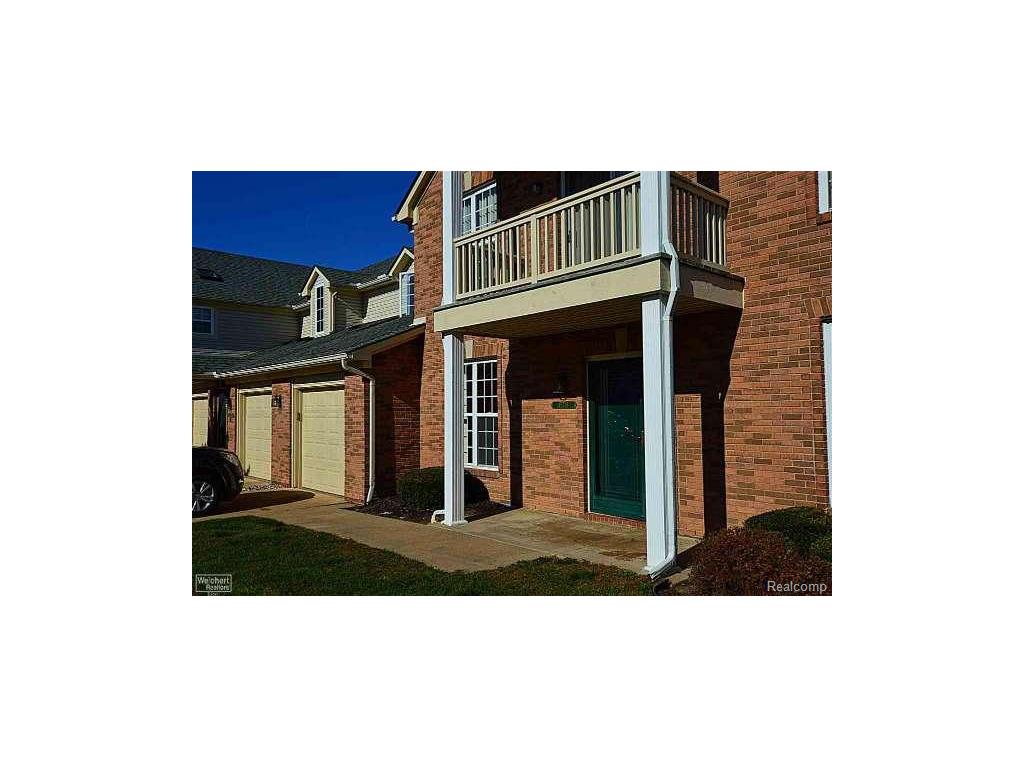 45718 Gable Dr, Macomb Twp, MI 48044 photo 1